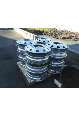 HUB PILOTED - ALUMINUM 22.5 X 8.25 WHEEL