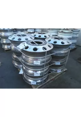 HUB PILOTED - ALUMINUM 22.5 X 8.25 WHEEL