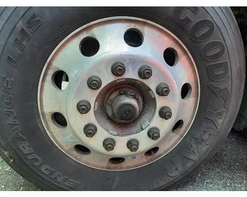 HUB PILOTED - ALUMINUM 22.5 X 8.25 WHEEL