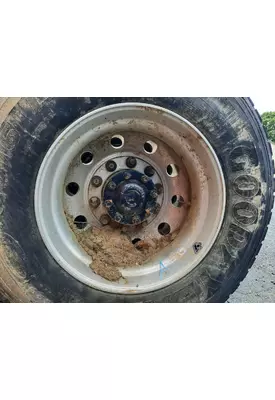 HUB PILOTED - ALUMINUM 22.5 X 8.25 WHEEL