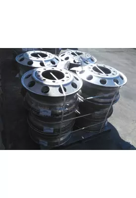 HUB PILOTED - ALUMINUM 22.5 X 8.25 WHEEL