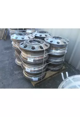 HUB PILOTED - ALUMINUM 22.5 X 8.25 WHEEL