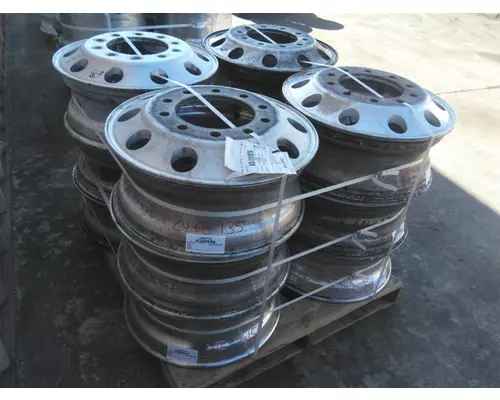 HUB PILOTED - ALUMINUM 22.5 X 8.25 WHEEL
