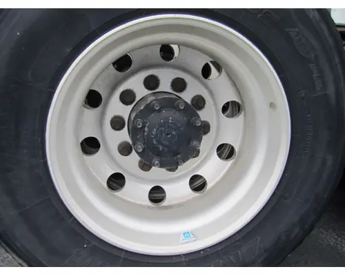 HUB PILOTED - ALUMINUM 22.5 X 8.25 WHEEL