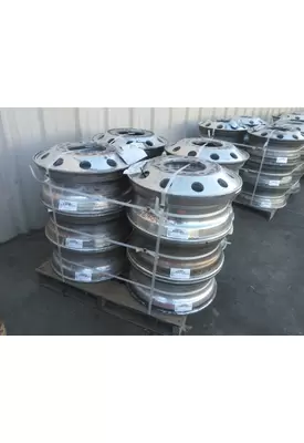 HUB PILOTED - ALUMINUM 22.5 X 8.25 WHEEL