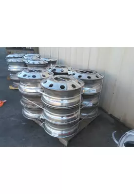 HUB PILOTED - ALUMINUM 22.5 X 8.25 WHEEL