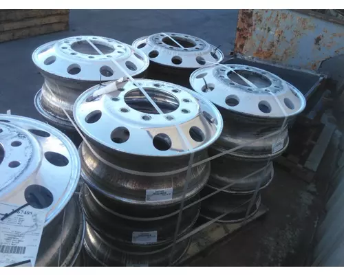 HUB PILOTED - ALUMINUM 22.5 X 8.25 WHEEL