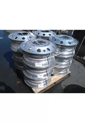 HUB PILOTED - ALUMINUM 22.5 X 8.25 WHEEL
