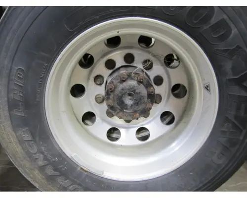 HUB PILOTED - ALUMINUM 22.5 X 8.25 WHEEL