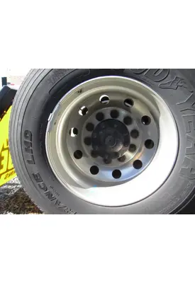 HUB PILOTED - ALUMINUM 22.5 X 8.25 WHEEL