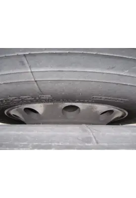 HUB PILOTED - ALUMINUM 22.5 X 8.25 WHEEL