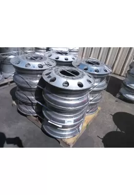 HUB PILOTED - ALUMINUM 22.5 X 8.25 WHEEL