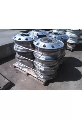 HUB PILOTED - ALUMINUM 22.5 X 8.25 WHEEL