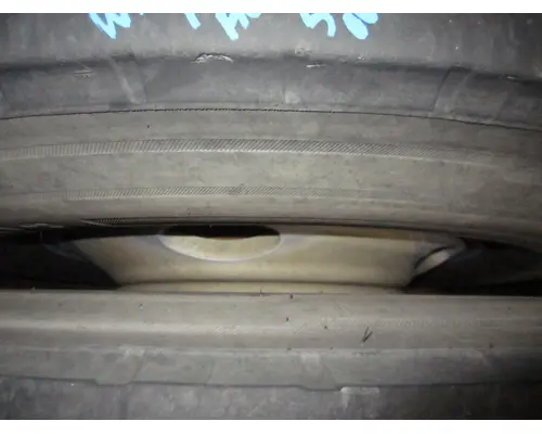 HUB PILOTED - ALUMINUM 22.5 X 8.25 WHEEL