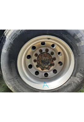 HUB PILOTED - ALUMINUM 22.5 X 8.25 WHEEL