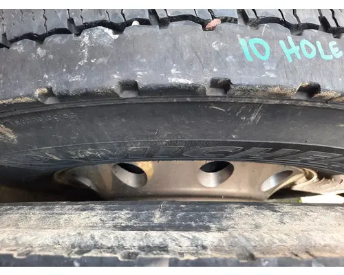 HUB PILOTED - ALUMINUM 22.5 X 8.25 WHEEL