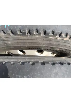 HUB PILOTED - ALUMINUM 22.5 X 8.25 WHEEL