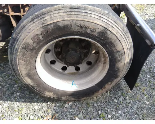 HUB PILOTED - ALUMINUM 22.5 X 8.25 WHEEL