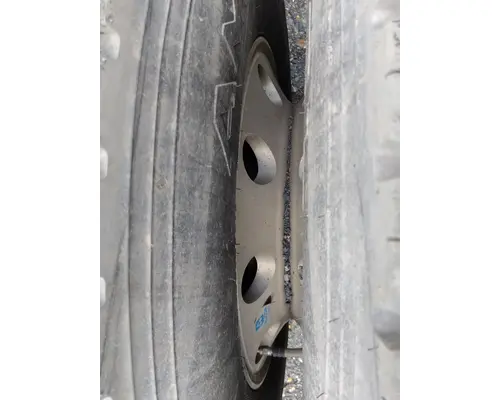 HUB PILOTED - ALUMINUM 22.5 X 8.25 WHEEL