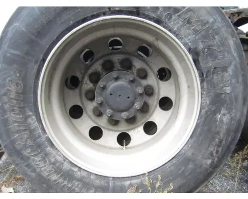 HUB PILOTED - ALUMINUM 22.5 X 8.25 WHEEL