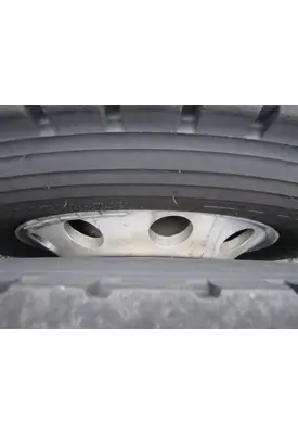 HUB PILOTED - ALUMINUM 22.5 X 8.25 WHEEL