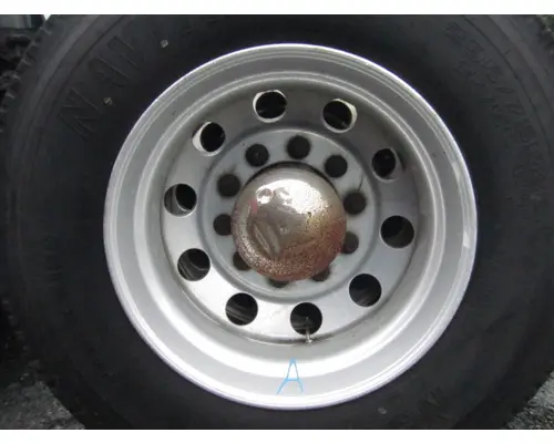 HUB PILOTED - ALUMINUM 22.5 X 8.25 WHEEL