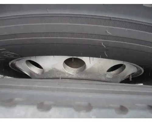 HUB PILOTED - ALUMINUM 22.5 X 8.25 WHEEL