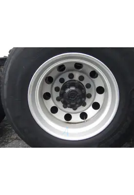 HUB PILOTED - ALUMINUM 22.5 X 8.25 WHEEL