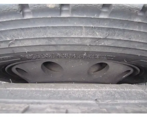 HUB PILOTED - ALUMINUM 22.5 X 8.25 WHEEL