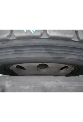 HUB PILOTED - ALUMINUM 22.5 X 8.25 WHEEL