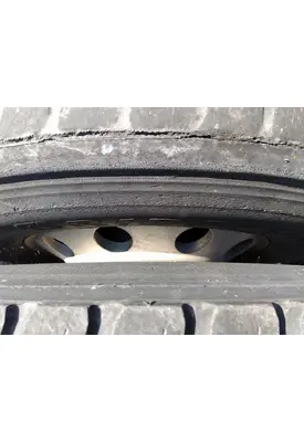 HUB PILOTED - ALUMINUM 22.5 X 8.25 WHEEL