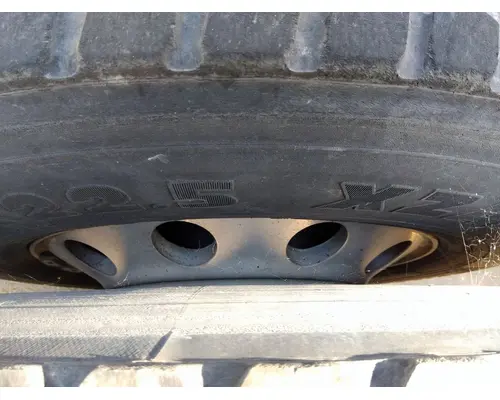 HUB PILOTED - ALUMINUM 22.5 X 8.25 WHEEL