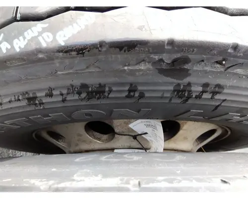 HUB PILOTED - ALUMINUM 22.5 X 8.25 WHEEL