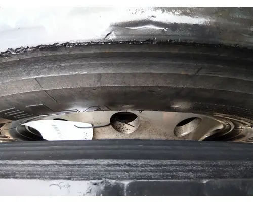 HUB PILOTED - ALUMINUM 22.5 X 8.25 WHEEL