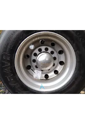 HUB PILOTED - ALUMINUM 22.5 X 8.25 WHEEL