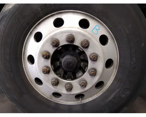 HUB PILOTED - ALUMINUM 22.5 X 8.25 WHEEL