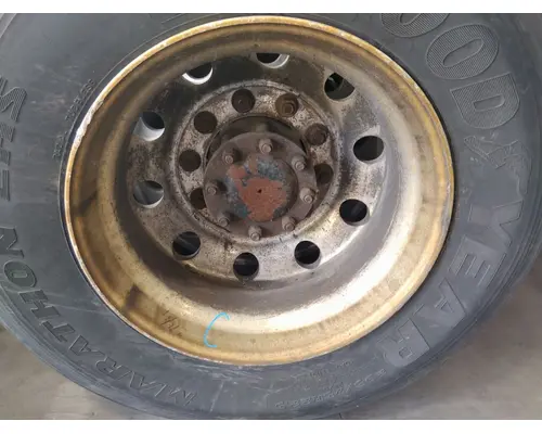 HUB PILOTED - ALUMINUM 22.5 X 8.25 WHEEL