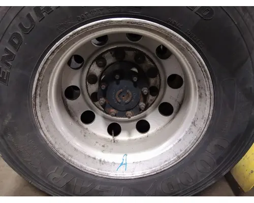 HUB PILOTED - ALUMINUM 22.5 X 8.25 WHEEL