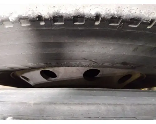 HUB PILOTED - ALUMINUM 22.5 X 8.25 WHEEL