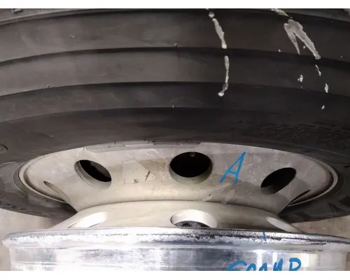 HUB PILOTED - ALUMINUM 22.5 X 8.25 WHEEL