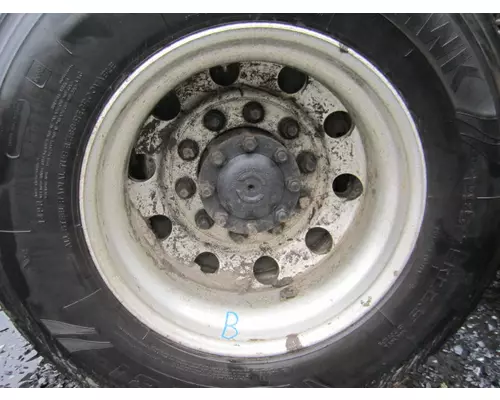 HUB PILOTED - ALUMINUM 22.5 X 8.25 WHEEL