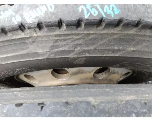 HUB PILOTED - ALUMINUM 22.5 X 8.25 WHEEL