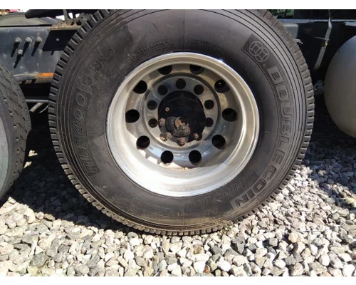 HUB PILOTED - ALUMINUM 22.5 X 8.25 WHEEL