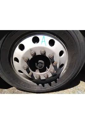 HUB PILOTED - ALUMINUM 22.5 X 8.25 WHEEL
