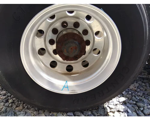 HUB PILOTED - ALUMINUM 22.5 X 8.25 WHEEL