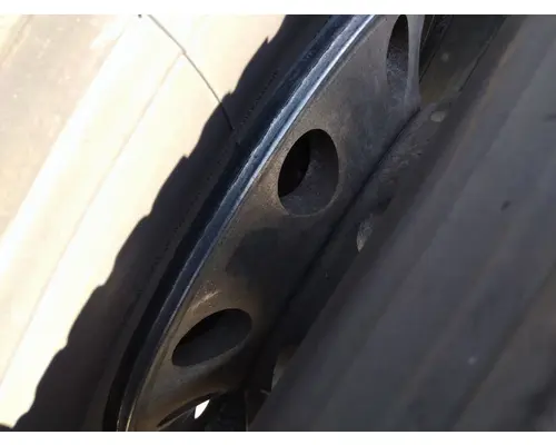 HUB PILOTED - ALUMINUM 22.5 X 8.25 WHEEL