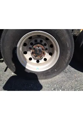 HUB PILOTED - ALUMINUM 22.5 X 8.25 WHEEL