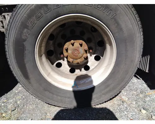 HUB PILOTED - ALUMINUM 22.5 X 8.25 WHEEL