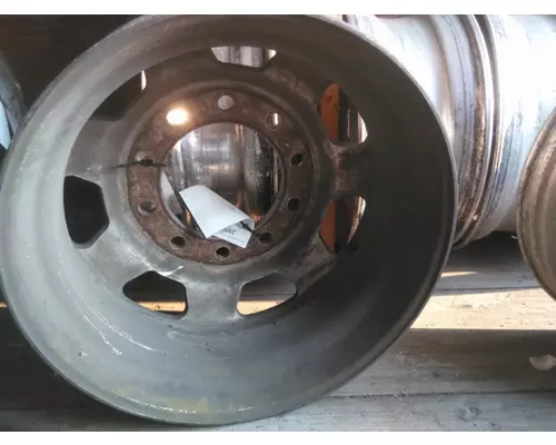 HUB PILOTED - ALUMINUM 22.5 X 8.25 WHEEL