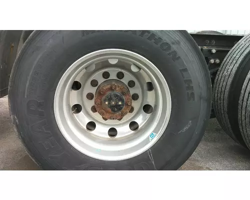 HUB PILOTED - ALUMINUM 22.5 X 8.25 WHEEL